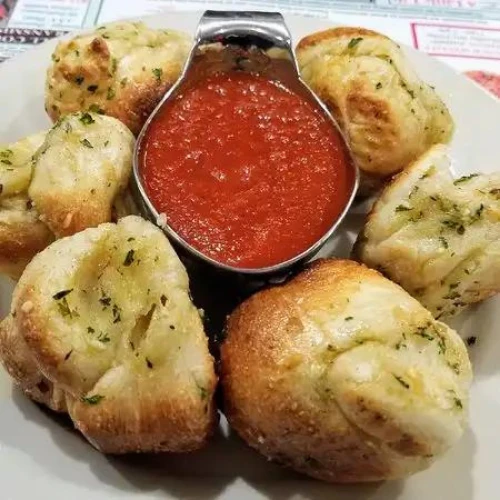 Garlic Knots (6)