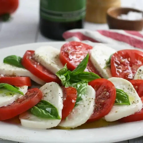 Tomato & Mozzarella Salad